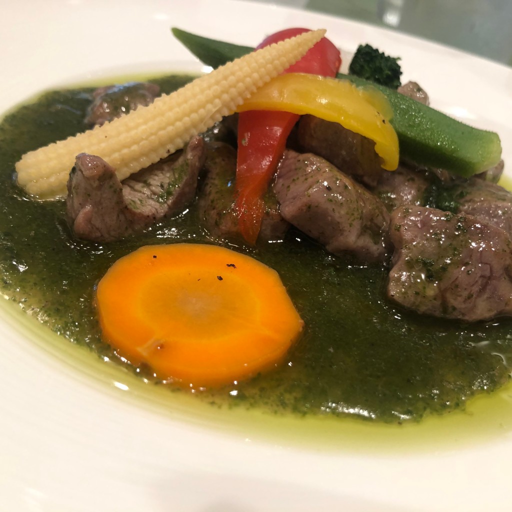 ユーザーが投稿した鎌倉野菜ビュッフェ付サイコロステーキの写真 - 実際訪問したユーザーが直接撮影して投稿した道玄坂洋食レストラン DEMIの写真