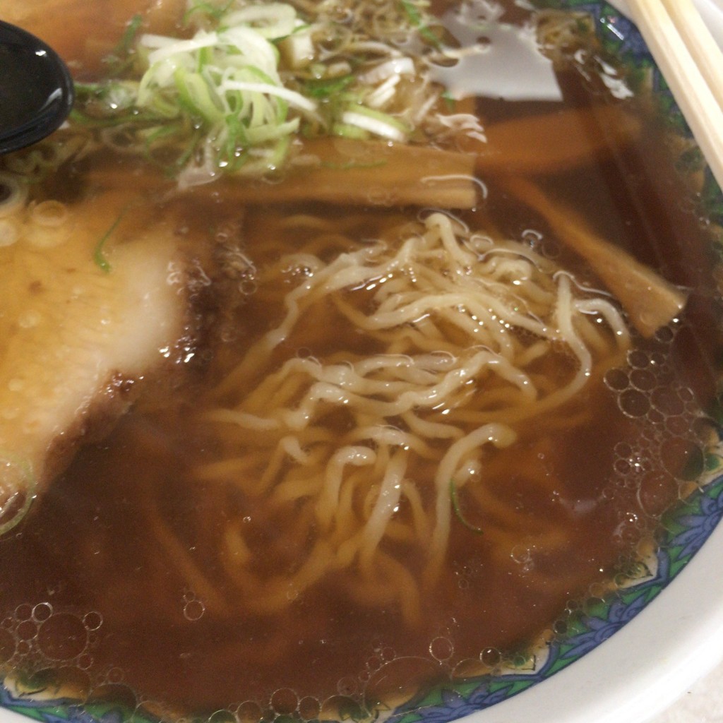 ユーザーが投稿したしょうゆラーメンの写真 - 実際訪問したユーザーが直接撮影して投稿した東一条南ラーメン / つけ麺やはたの写真