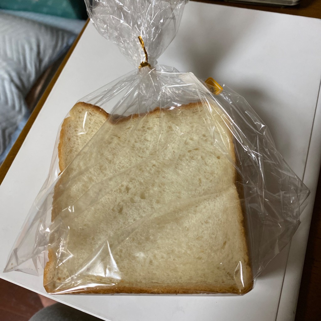 ユーザーが投稿した食パンの写真 - 実際訪問したユーザーが直接撮影して投稿した宇治ベーカリーリトルストーン 宇治店の写真