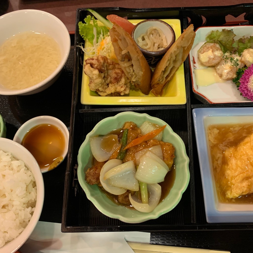 ユーザーが投稿した3種もり定食の写真 - 実際訪問したユーザーが直接撮影して投稿した葛島中華料理中華料理 鳳来の写真