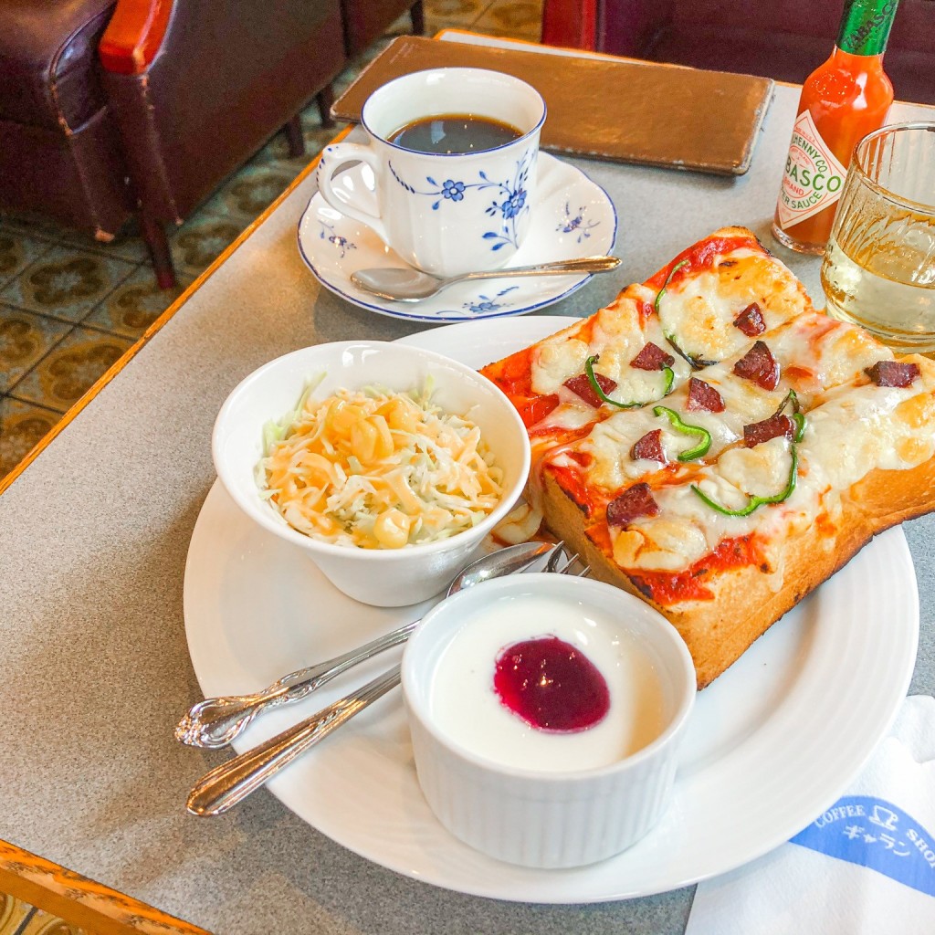 ユーザーが投稿したピザトーストセットの写真 - 実際訪問したユーザーが直接撮影して投稿した上野喫茶店ギャランの写真
