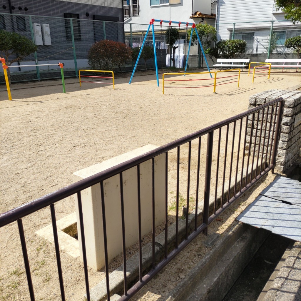 実際訪問したユーザーが直接撮影して投稿した玉津町高津橋公園高津橋西公園の写真