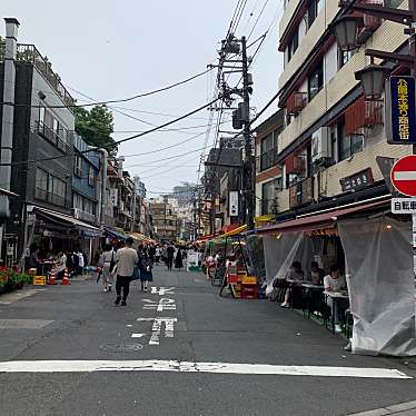 実際訪問したユーザーが直接撮影して投稿した浅草町並みホッピー通りの写真