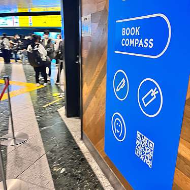 カロンパンさんが投稿した丸の内書店 / 古本屋のお店TSUTAYA BOOK BOOK COMPASS 東京中央店/ツタヤ ブック ブック コンパス トウキョウチュウオウテンの写真