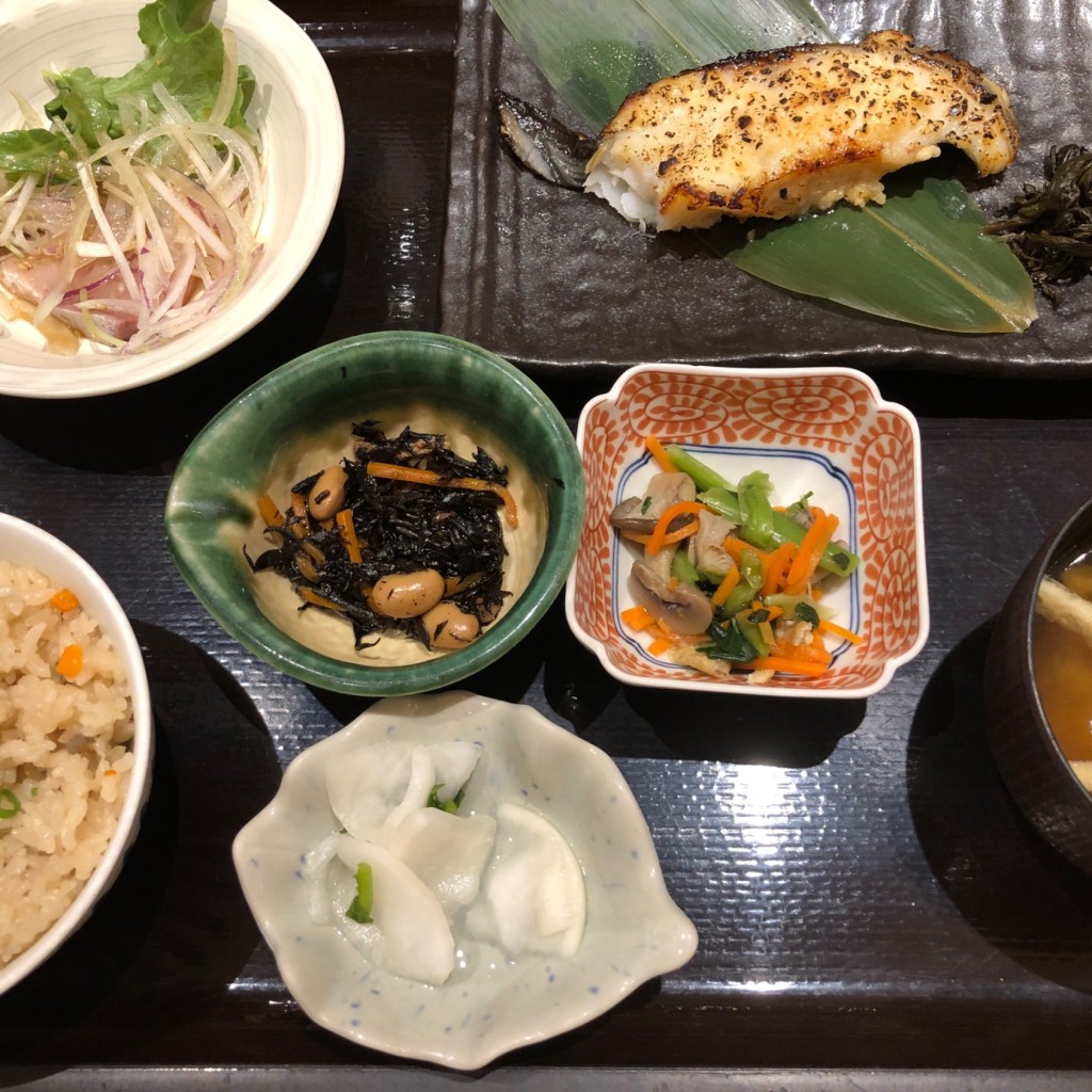 うぃっちーさんが投稿した南幸定食屋のお店大かまど飯 寅福 横浜ジョイナス店/オオカマドメシトラフク ヨコハマジョイナステンの写真