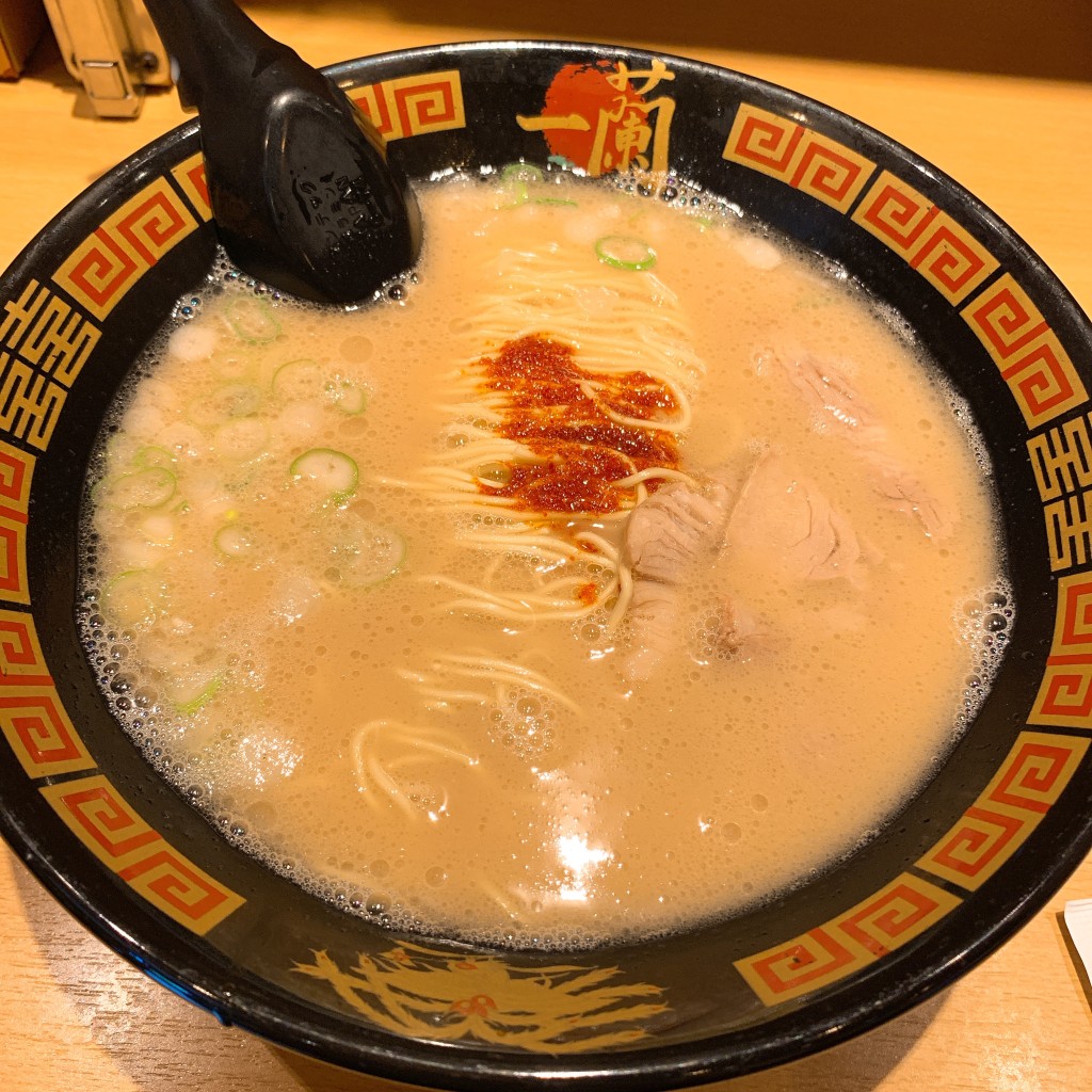 ユーザーが投稿した天然とんこつラーメンの写真 - 実際訪問したユーザーが直接撮影して投稿した安倉中ラーメン専門店一蘭 宝塚店の写真