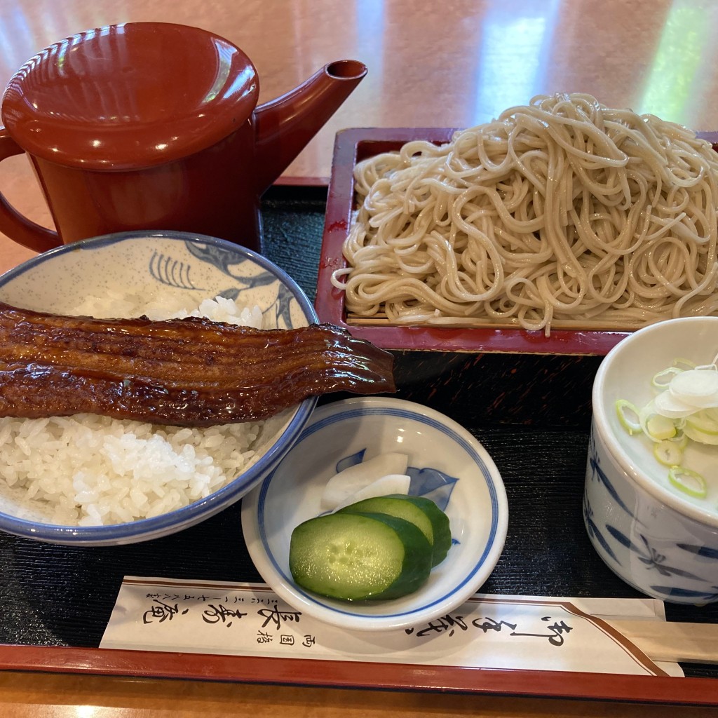ユーザーが投稿したミニ穴子丼セットの写真 - 実際訪問したユーザーが直接撮影して投稿した両国そば長寿庵の写真