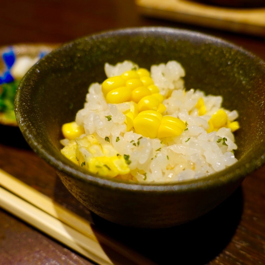 ユーザーが投稿したとうもろこしゴールドラッシュバター土鍋ごはんの写真 - 実際訪問したユーザーが直接撮影して投稿した北野和食 / 日本料理和風創作料理たか 野洲店の写真