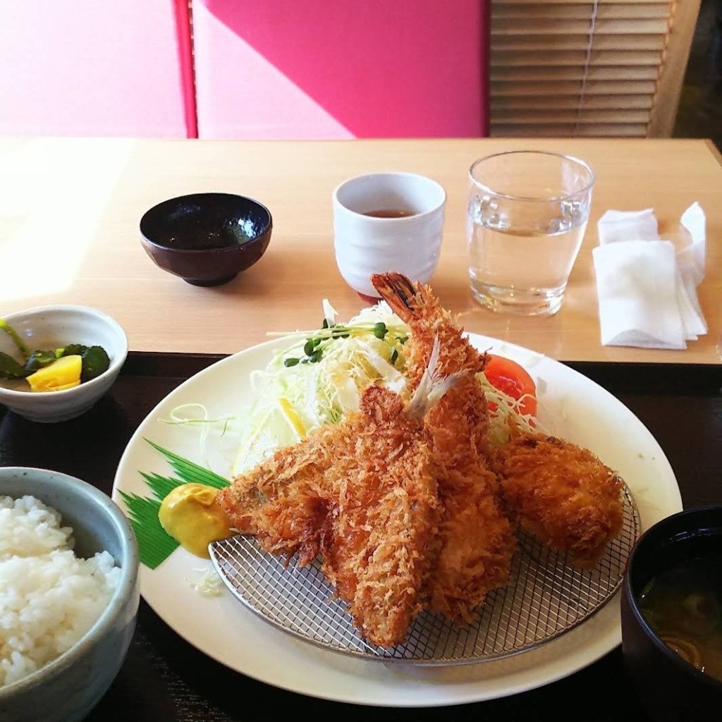 ユーザーが投稿したアジフライ定食の写真 - 実際訪問したユーザーが直接撮影して投稿した西坂田定食屋とんかつ三久の写真