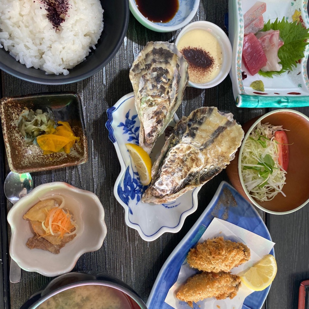 ユーザーが投稿したカキ膳の写真 - 実際訪問したユーザーが直接撮影して投稿した御津町室津バーベキュー道の駅 みつ シーサイドレストラン 魚菜屋の写真