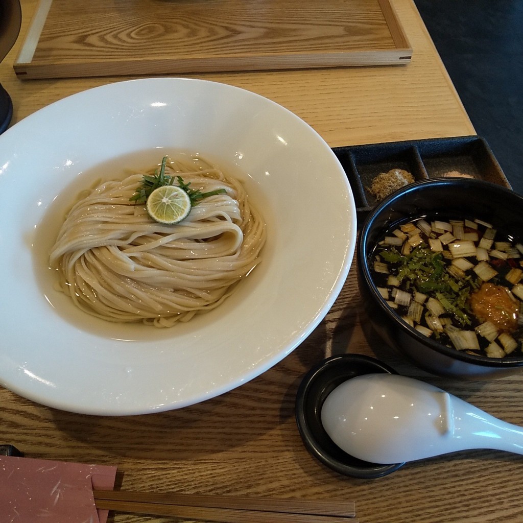 ユーザーが投稿した昆布水つけ麺(醤油)の写真 - 実際訪問したユーザーが直接撮影して投稿した富久山町久保田ラーメン専門店麺処 隆の写真