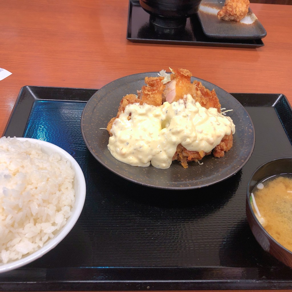 ユーザーが投稿したチキン南蛮定食の写真 - 実際訪問したユーザーが直接撮影して投稿した三ツ藤からあげからやま 武蔵村山店の写真