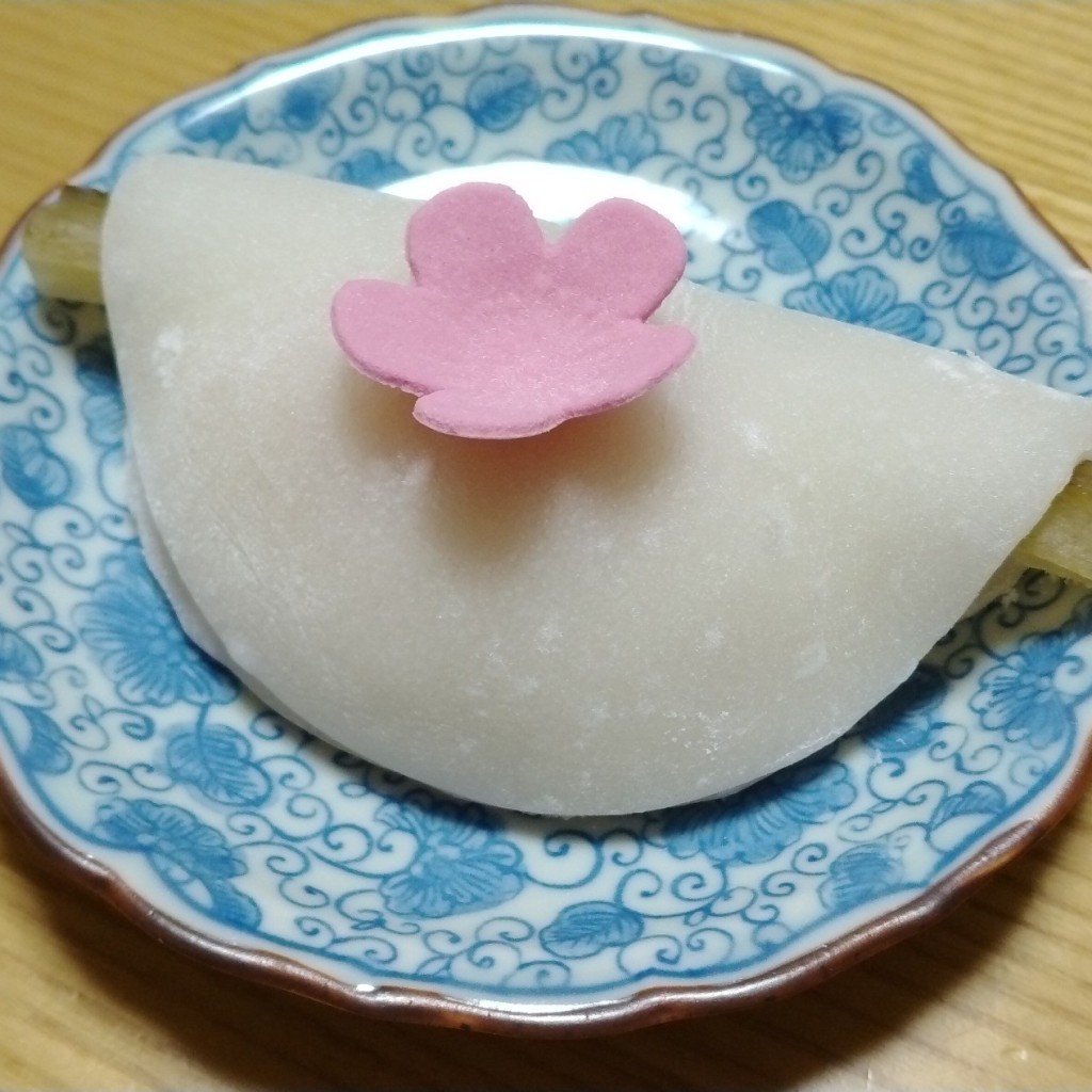 ユーザーが投稿した上生菓子(花びら餅)の写真 - 実際訪問したユーザーが直接撮影して投稿した難波和菓子仙太郎 高島屋大阪店の写真