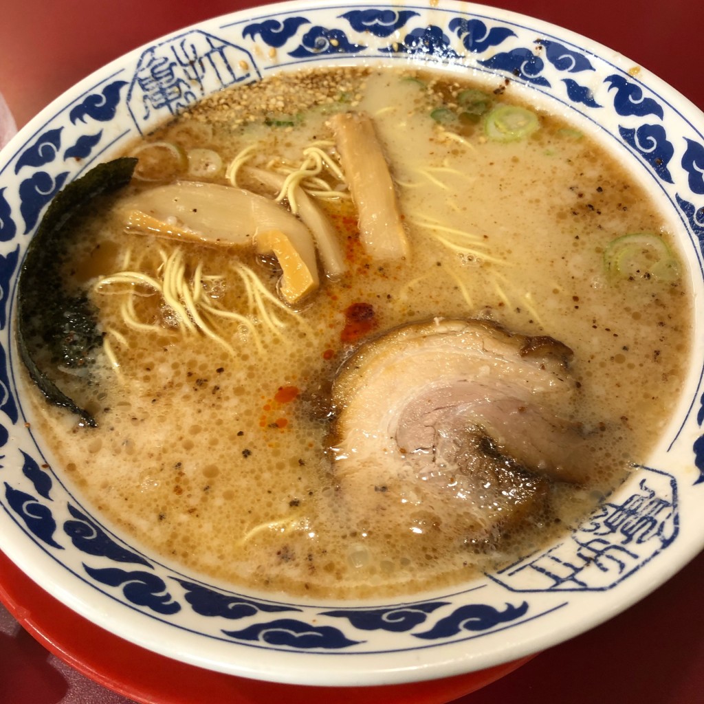 ユーザーが投稿した昔味ラーメンの写真 - 実際訪問したユーザーが直接撮影して投稿した船場東ラーメン専門店九州らーめん 亀王 箕面船場店の写真