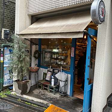 パン好きはらぺこサイクリストさんが投稿した神宮前デザート / ベーカリーのお店トゥルナージュ 神宮前店/トゥルナージュ ジングウマエテンの写真