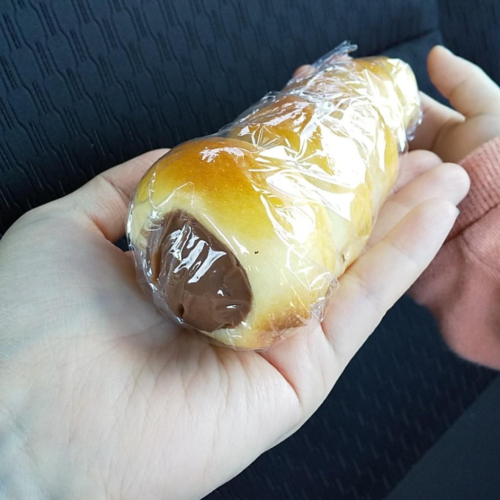 ユーザーが投稿したチョココルネの写真 - 実際訪問したユーザーが直接撮影して投稿した南松本町ベーカリーコーヒー&天然酵母パン すぎなの写真
