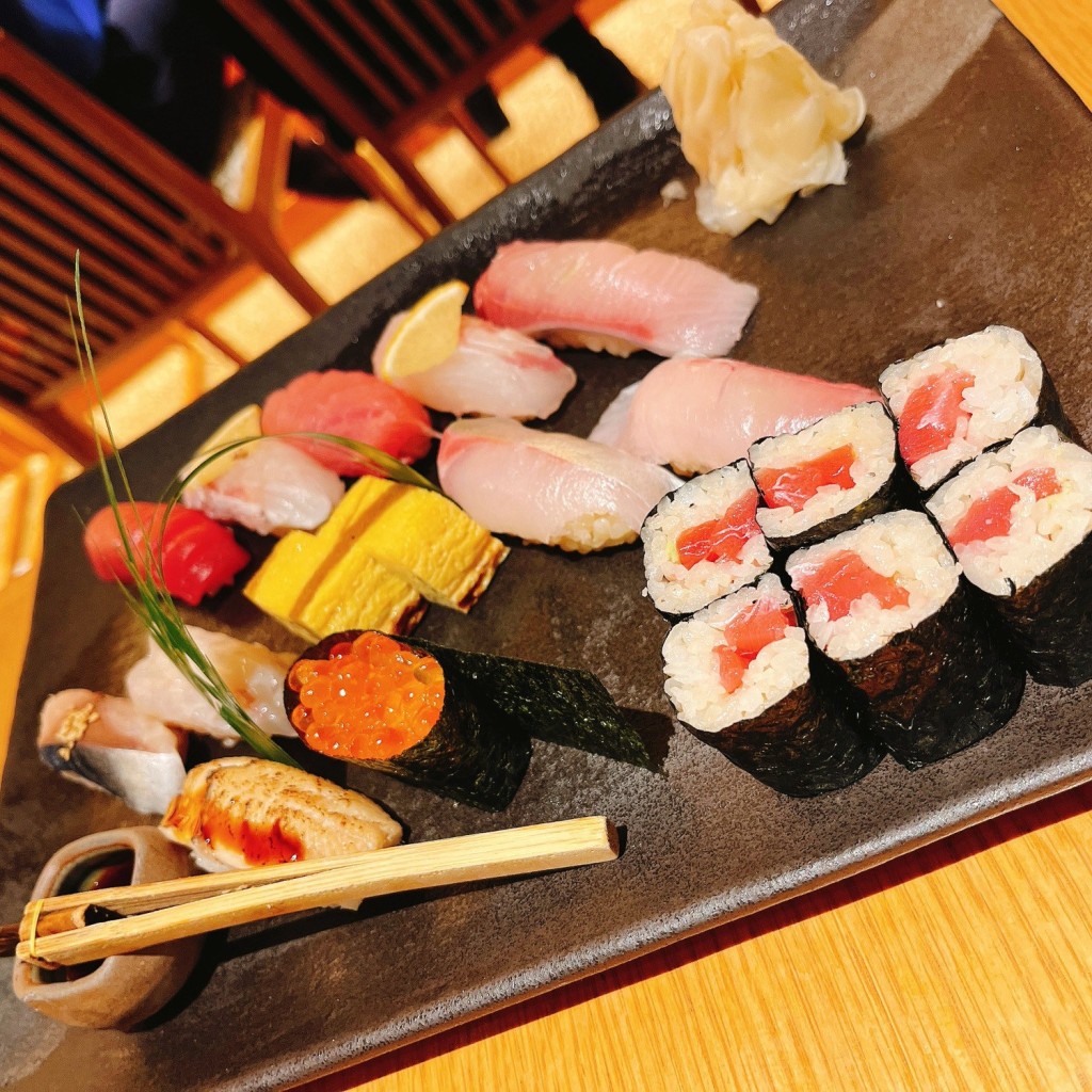 ユーザーが投稿した寿司盛り (上)の写真 - 実際訪問したユーザーが直接撮影して投稿した銀座魚介 / 海鮮料理魚金 鮨屋のうおきん 銀座店の写真
