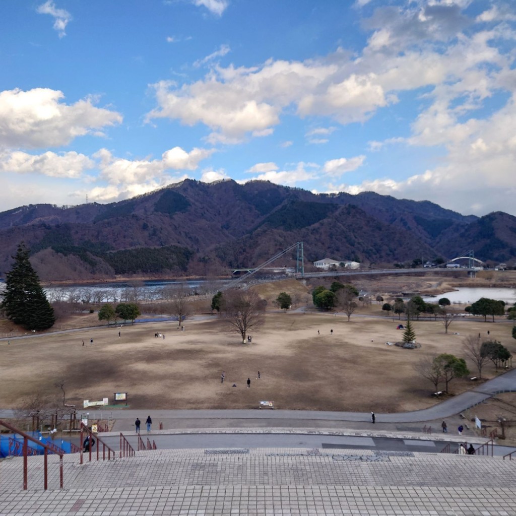 実際訪問したユーザーが直接撮影して投稿した宮ヶ瀬公園宮ヶ瀬湖畔園地の写真