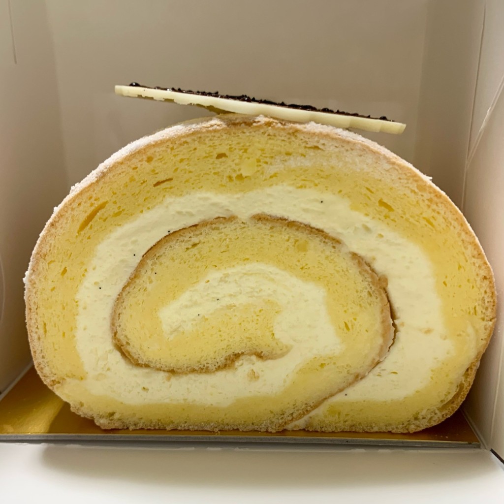 ユーザーが投稿したロールケーキの写真 - 実際訪問したユーザーが直接撮影して投稿した野寺ケーキPatisserie Harikotの写真