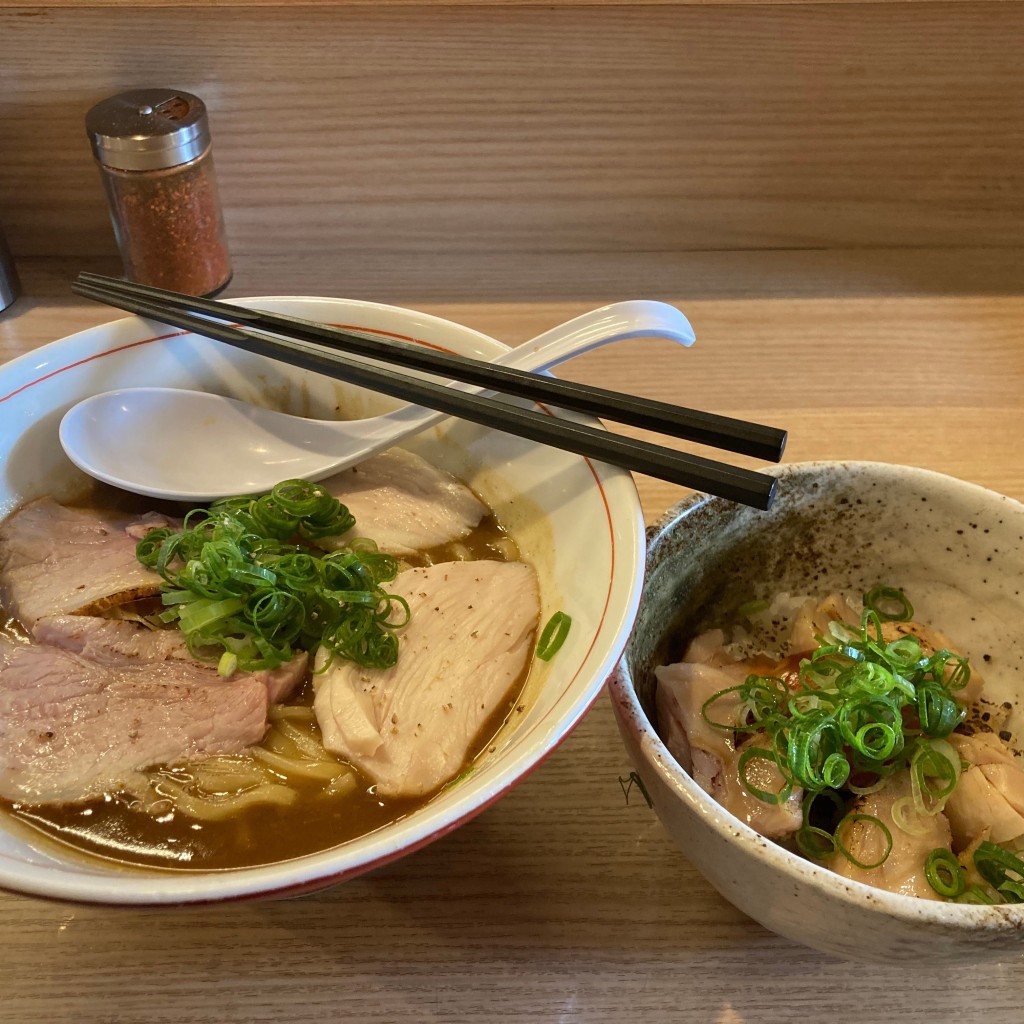 おとうしゃんさんが投稿した西院四条畑町ラーメン専門店のお店麺処 鶏谷/メンドコロ トリタニの写真