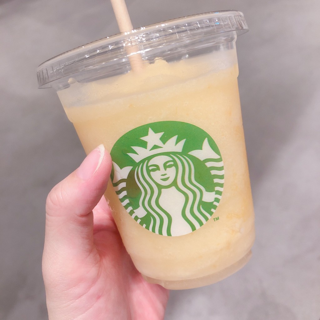 ユーザーが投稿したコールドブリューコーヒーフローズンレモネードの写真 - 実際訪問したユーザーが直接撮影して投稿した大深町カフェスターバックスコーヒー LINKS UMEDA2階店の写真