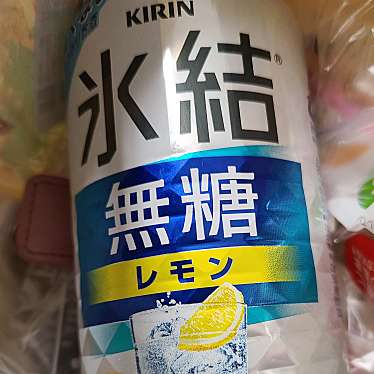 実際訪問したユーザーが直接撮影して投稿した大久保コンビニエンスストアファミリーマート 新宿大久保一丁目店の写真