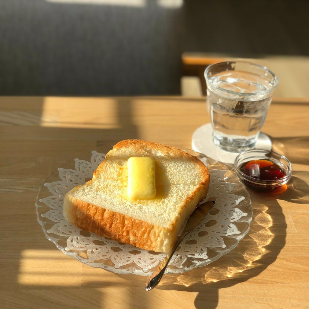 ユーザーが投稿したトーストの写真 - 実際訪問したユーザーが直接撮影して投稿した西荻南カフェキョウロザン コーヒーの写真