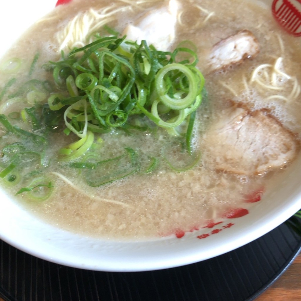 ユーザーが投稿したラーメンの写真 - 実際訪問したユーザーが直接撮影して投稿した天神ラーメン / つけ麺太宰府八ちゃんラーメン 天神店の写真