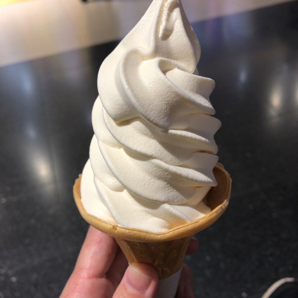 ユーザーが投稿したソフトクリームの写真 - 実際訪問したユーザーが直接撮影して投稿した北四条西カフェミスズ カフェ 札幌駅前店の写真
