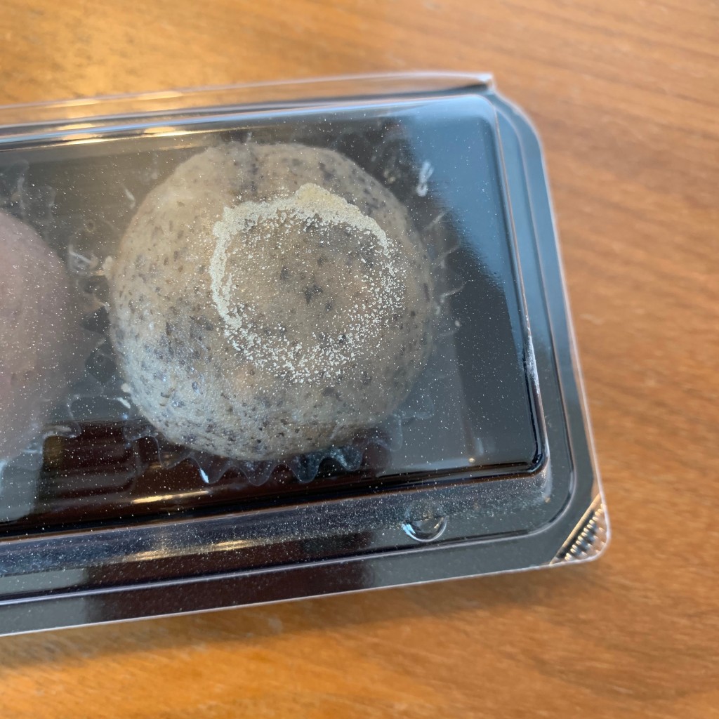ユーザーが投稿したほうじ茶の写真 - 実際訪問したユーザーが直接撮影して投稿した中桜塚和菓子森のおはぎの写真