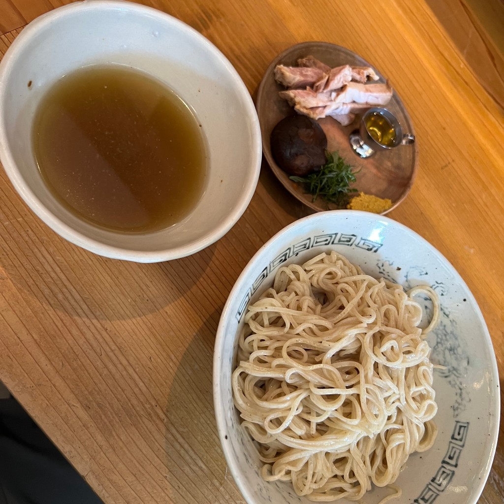 DrQさんが投稿した本町ラーメン専門店のお店だし・麺 未蕾/ダシメン ミライの写真