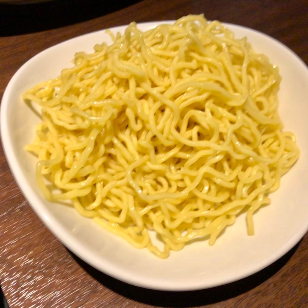 ユーザーが投稿した中華麺 (ちぢれ麺)の写真 - 実際訪問したユーザーが直接撮影して投稿した六本木火鍋小肥羊 六本木店の写真