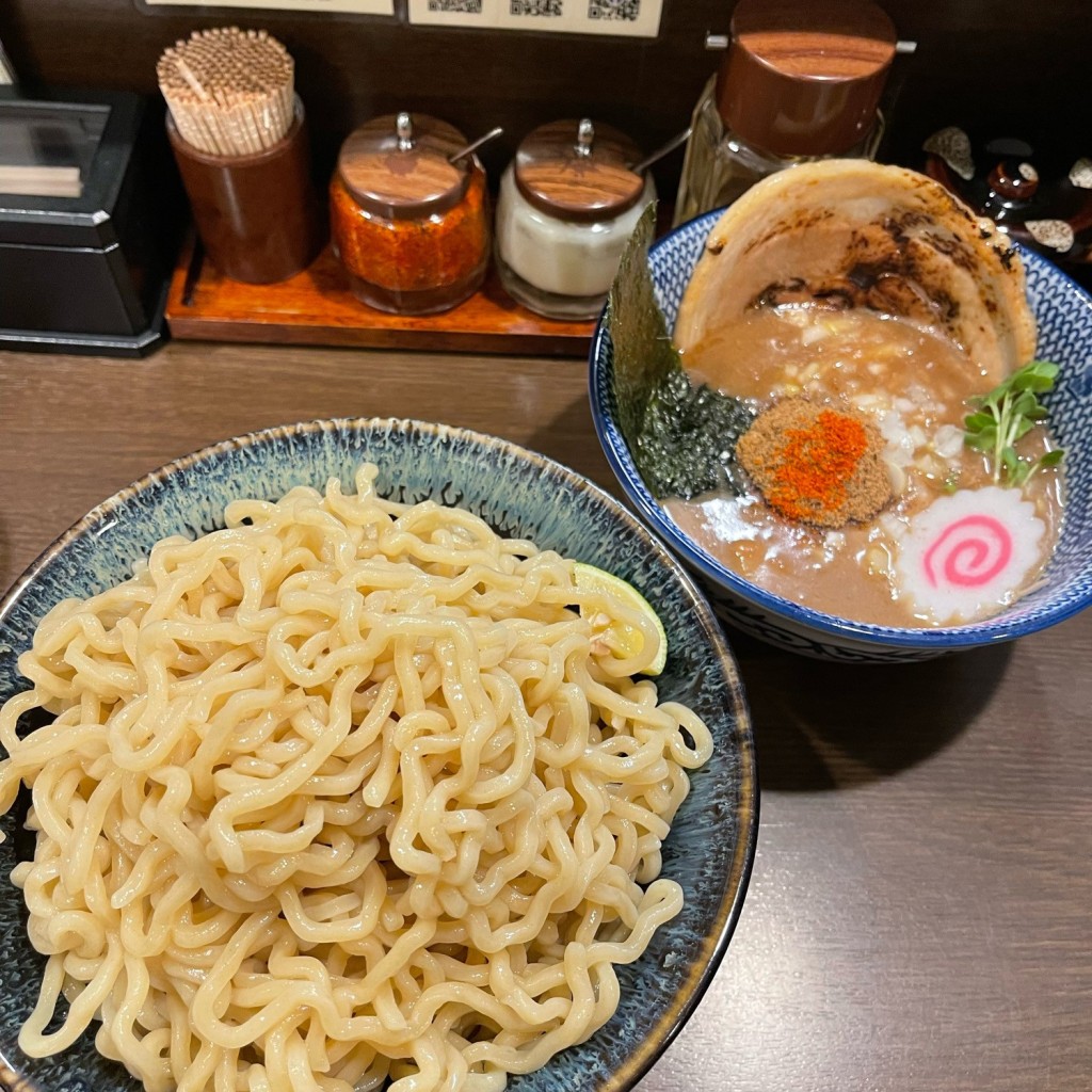 匿命係さんが投稿した橘ラーメン / つけ麺のお店つけ麺 まるぶしの写真