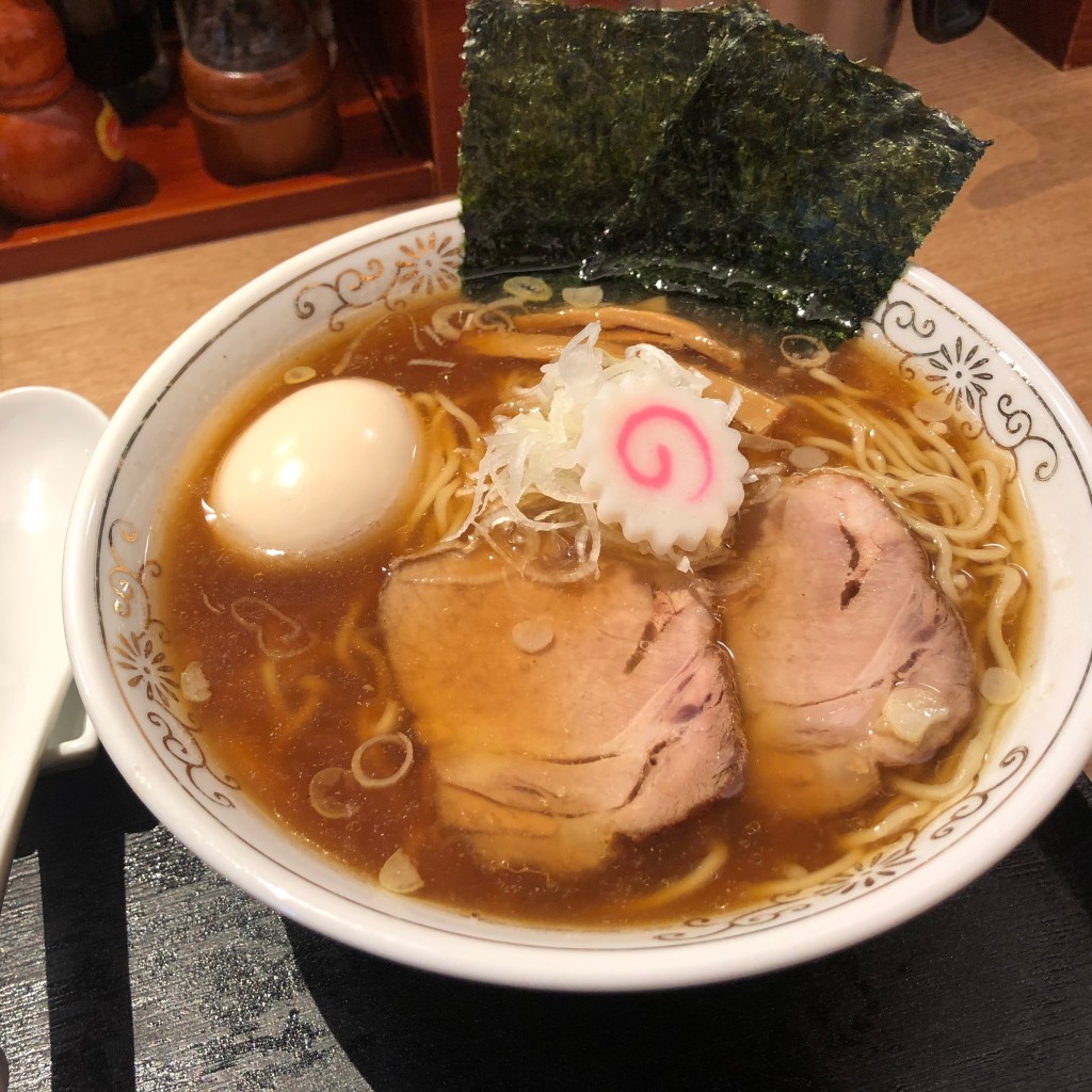 azu_logさんが投稿した神田三崎町ラーメン専門店のお店中華そば 勝本/チュウカソバ カツモトの写真