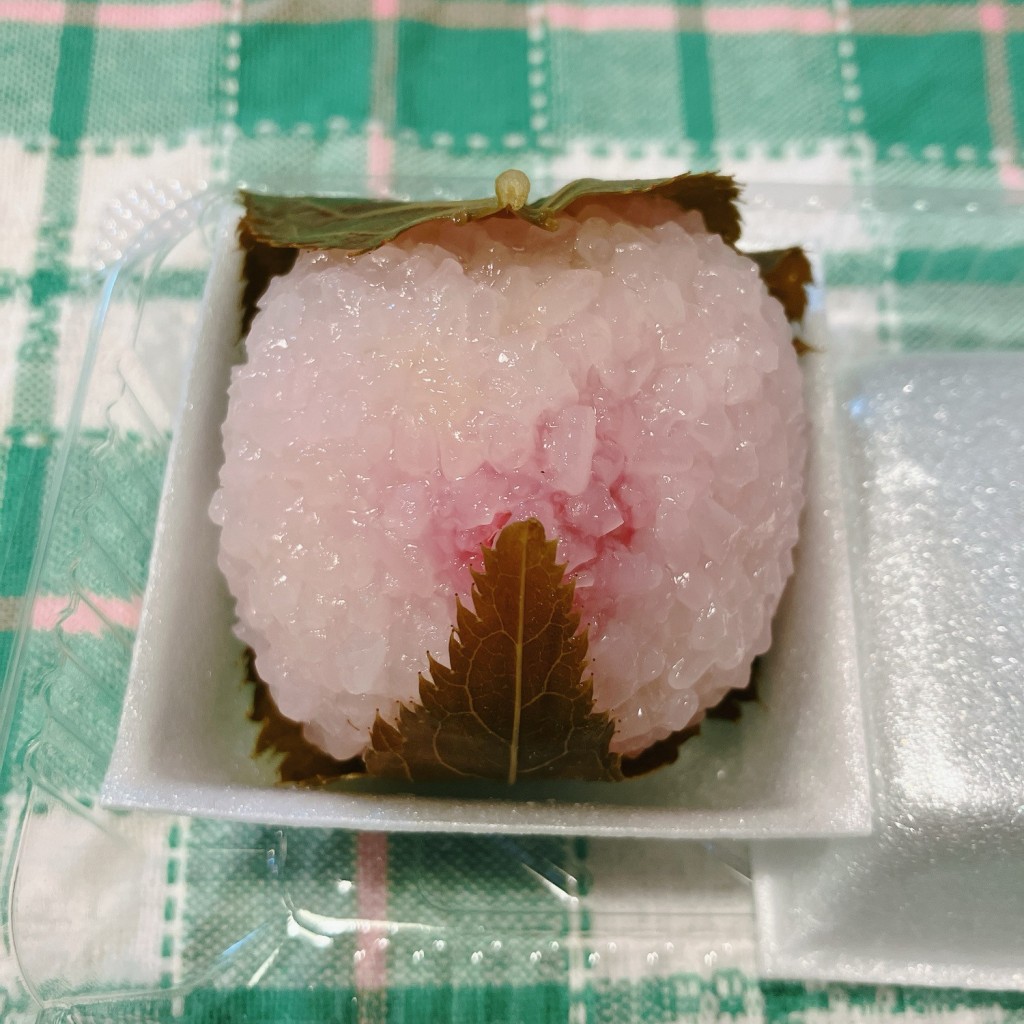 ユーザーが投稿したいちご桜の写真 - 実際訪問したユーザーが直接撮影して投稿した庄野羽山和菓子大徳屋長久 イオンモール鈴鹿店の写真