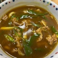 肉カレーうどん - 実際訪問したユーザーが直接撮影して投稿した富永町うどんおかるの写真のメニュー情報