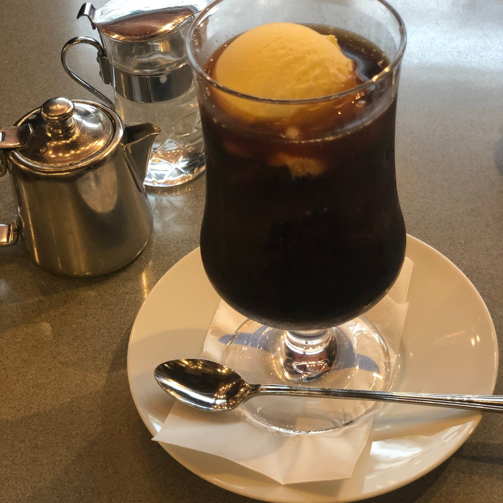ユーザーが投稿したコーヒーフロートの写真 - 実際訪問したユーザーが直接撮影して投稿した上野喫茶店ギャランの写真