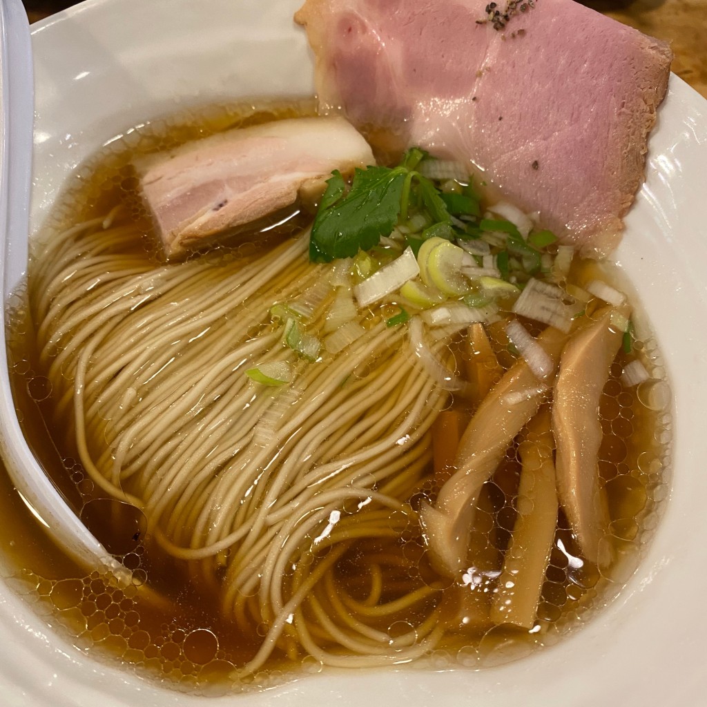 ユーザーが投稿した醤油らぁ麺の写真 - 実際訪問したユーザーが直接撮影して投稿した日の出町ラーメン / つけ麺真 卓朗商店の写真