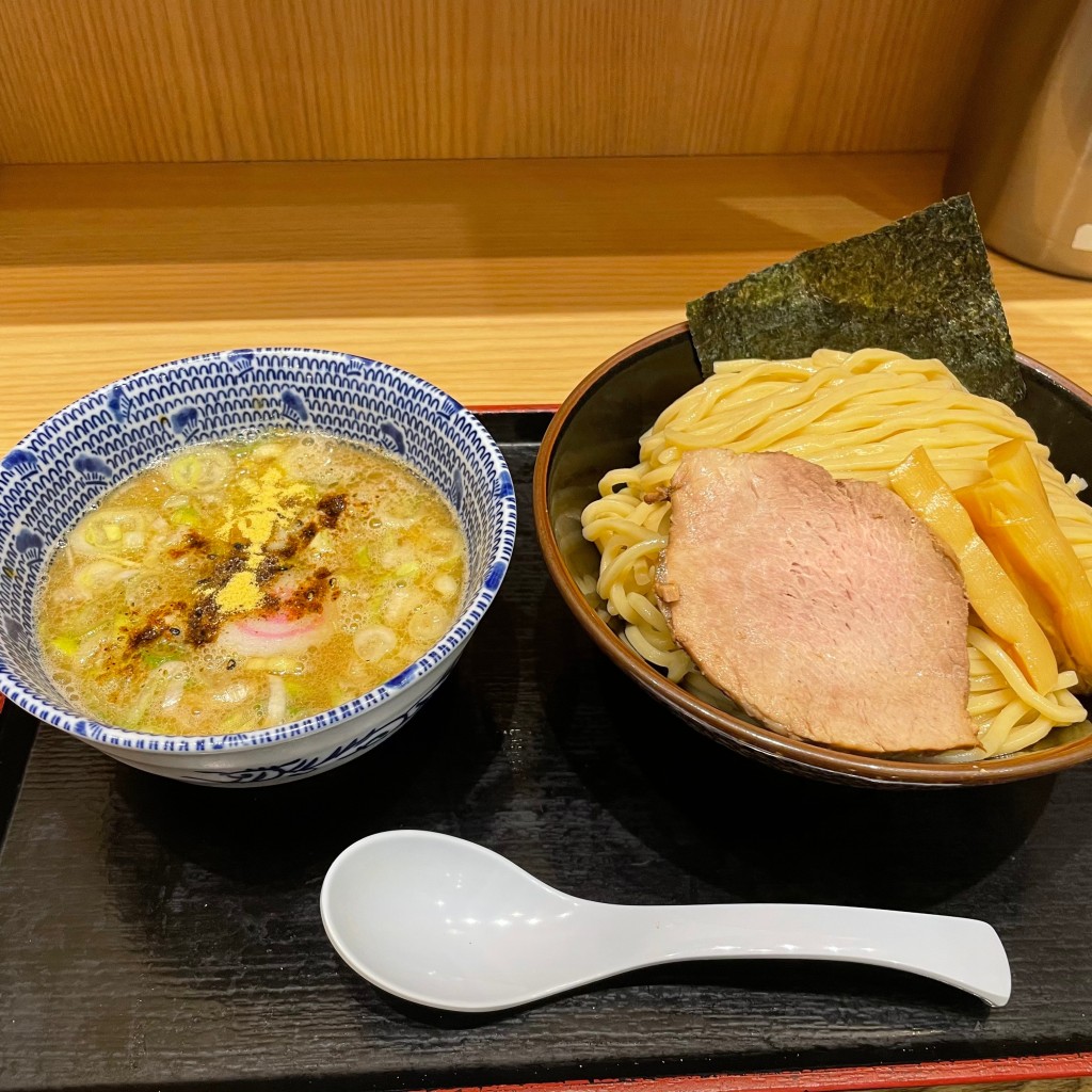 [美味！ラーメン！]をテーマに、LINE PLACEのユーザーrinsak_横浜市青葉区さんがおすすめするグルメ店リストの代表写真