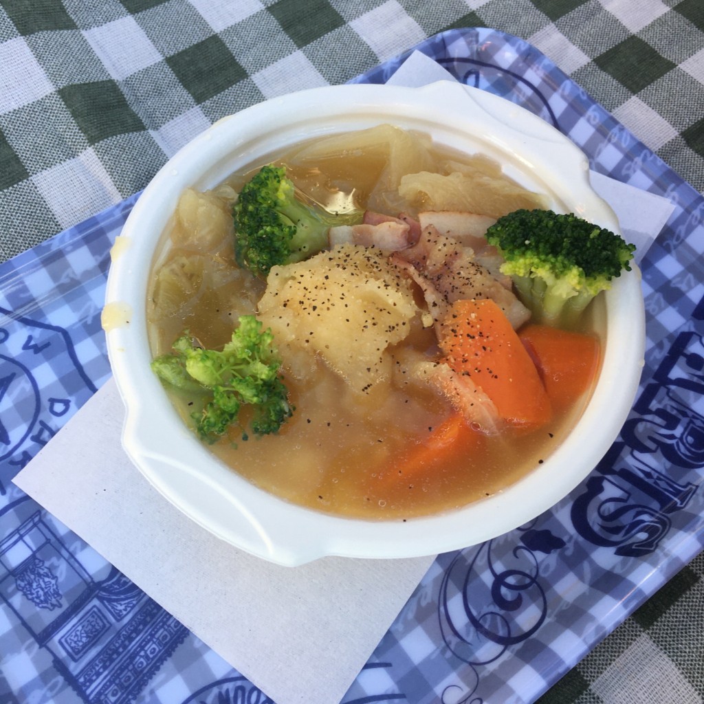 ユーザーが投稿した野菜スープの写真 - 実際訪問したユーザーが直接撮影して投稿した高鷲町鷲見ハンバーガーぱっくんの写真
