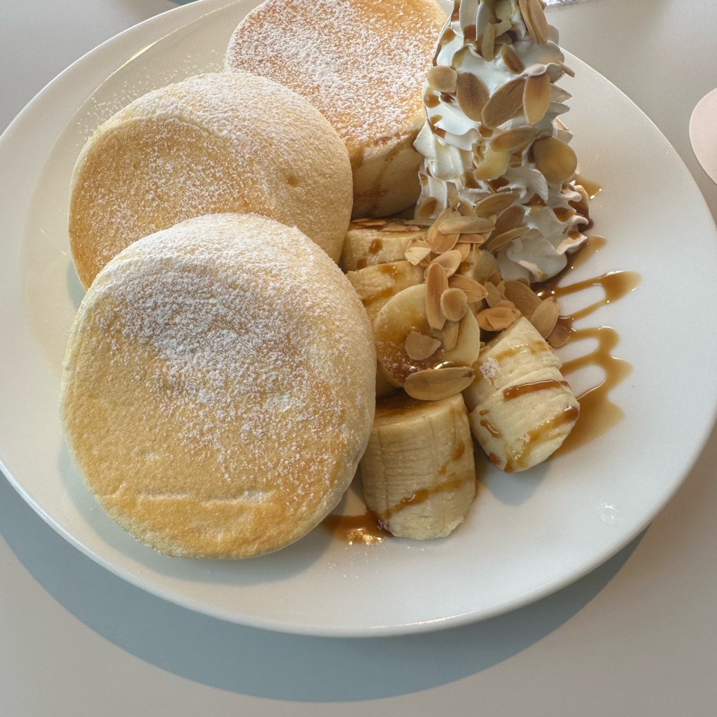 リョウヤンケルのグルメさんが投稿した天神新パンケーキのお店Reiwa Pancake/レイワ パンケーキの写真