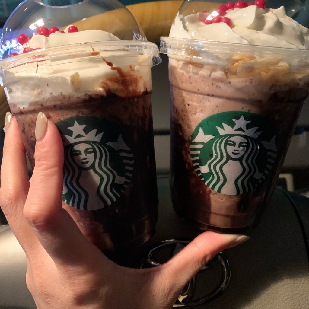 ユーザーが投稿したサンタブーツチョコレートフラペチーノの写真 - 実際訪問したユーザーが直接撮影して投稿した大坪町カフェスターバックスコーヒー 津島大坪店の写真