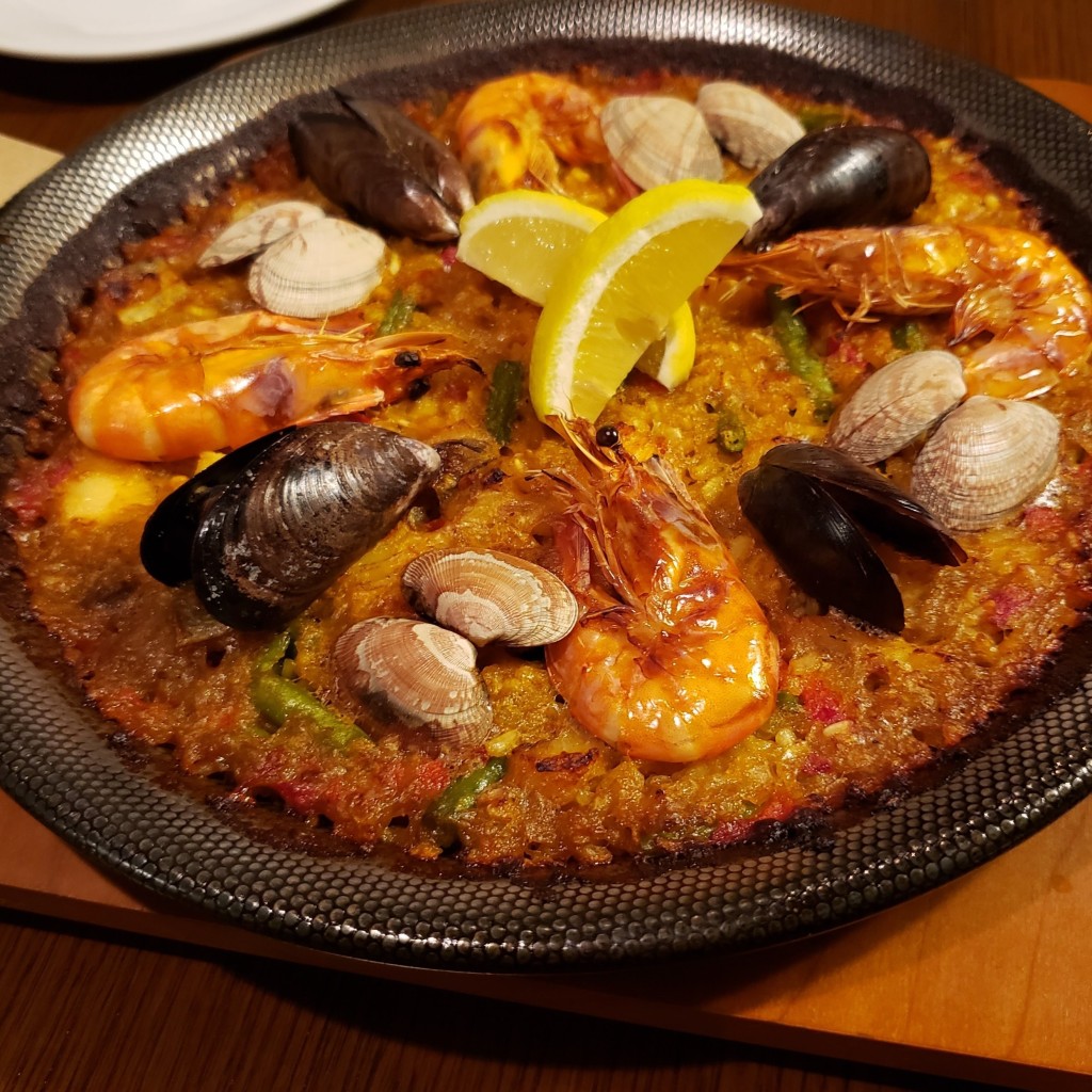 ユーザーが投稿した魚介Paellaの写真 - 実際訪問したユーザーが直接撮影して投稿した宇田川町スペイン料理びいどろ 渋谷の写真