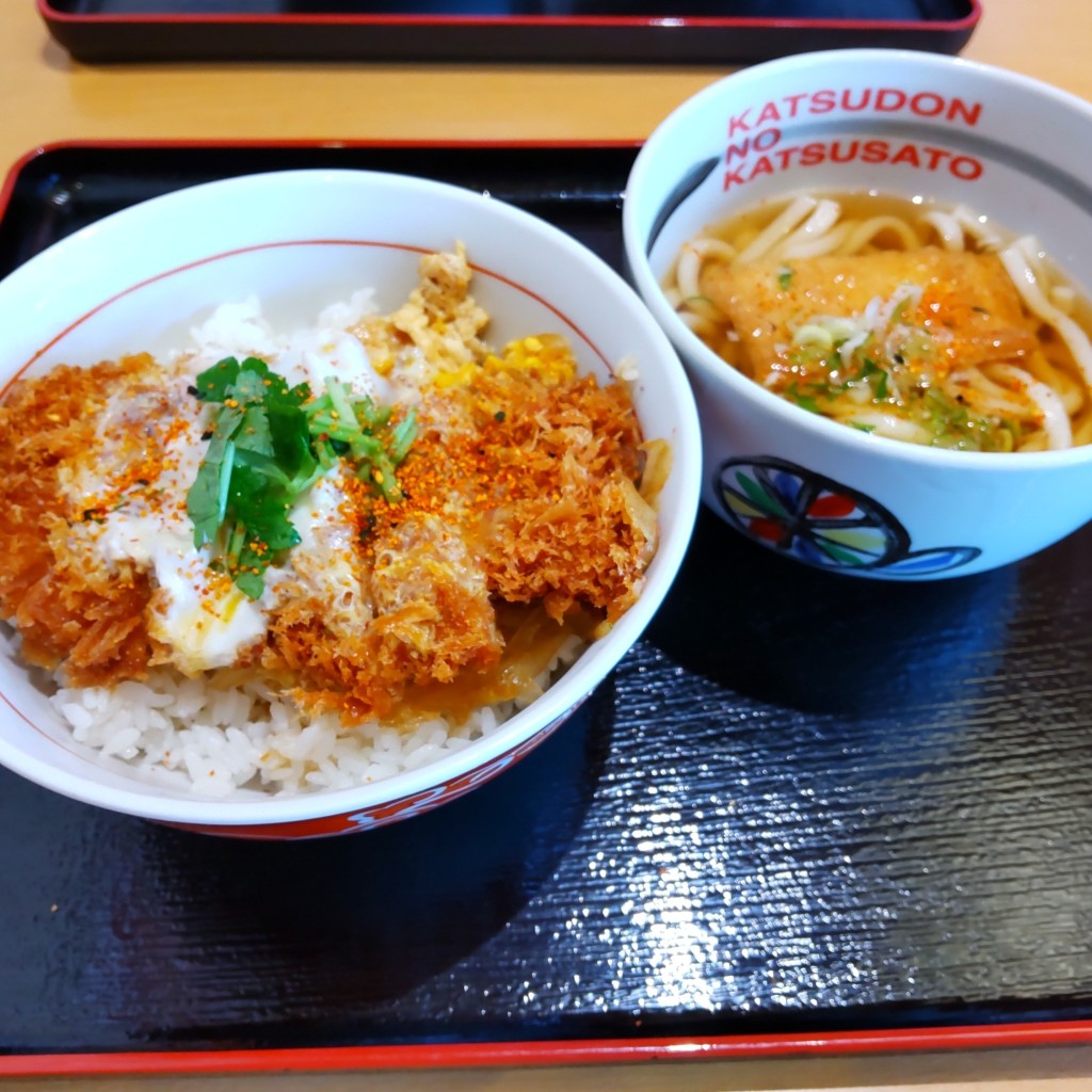 ユーザーが投稿したFかつ丼ランチうどんの写真 - 実際訪問したユーザーが直接撮影して投稿した婦気大堤とんかつかつさと 横手店の写真