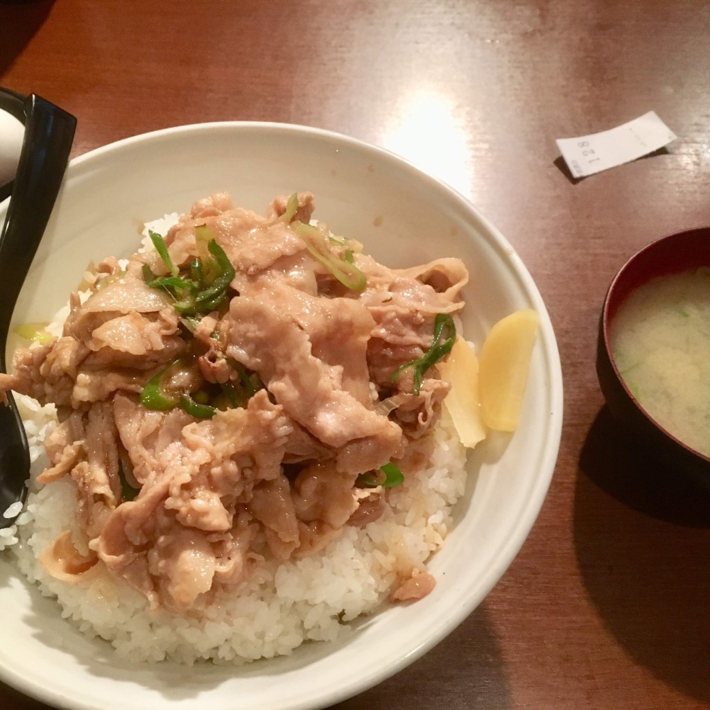 実際訪問したユーザーが直接撮影して投稿した前原町丼もの伝説のすた丼屋 小金井前原店の写真