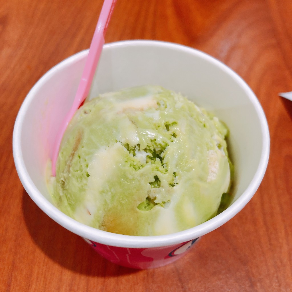 ユーザーが投稿したレギュラーコーンの写真 - 実際訪問したユーザーが直接撮影して投稿した三崎町アイスクリームサーティワンアイスクリーム イオンモール銚子店の写真