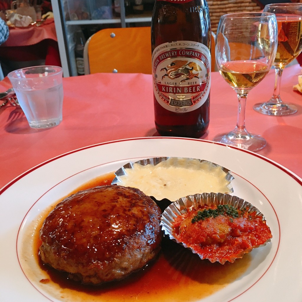 ユーザーが投稿したハンバーグの写真 - 実際訪問したユーザーが直接撮影して投稿した本郷洋食南欧料理 アンジュの写真