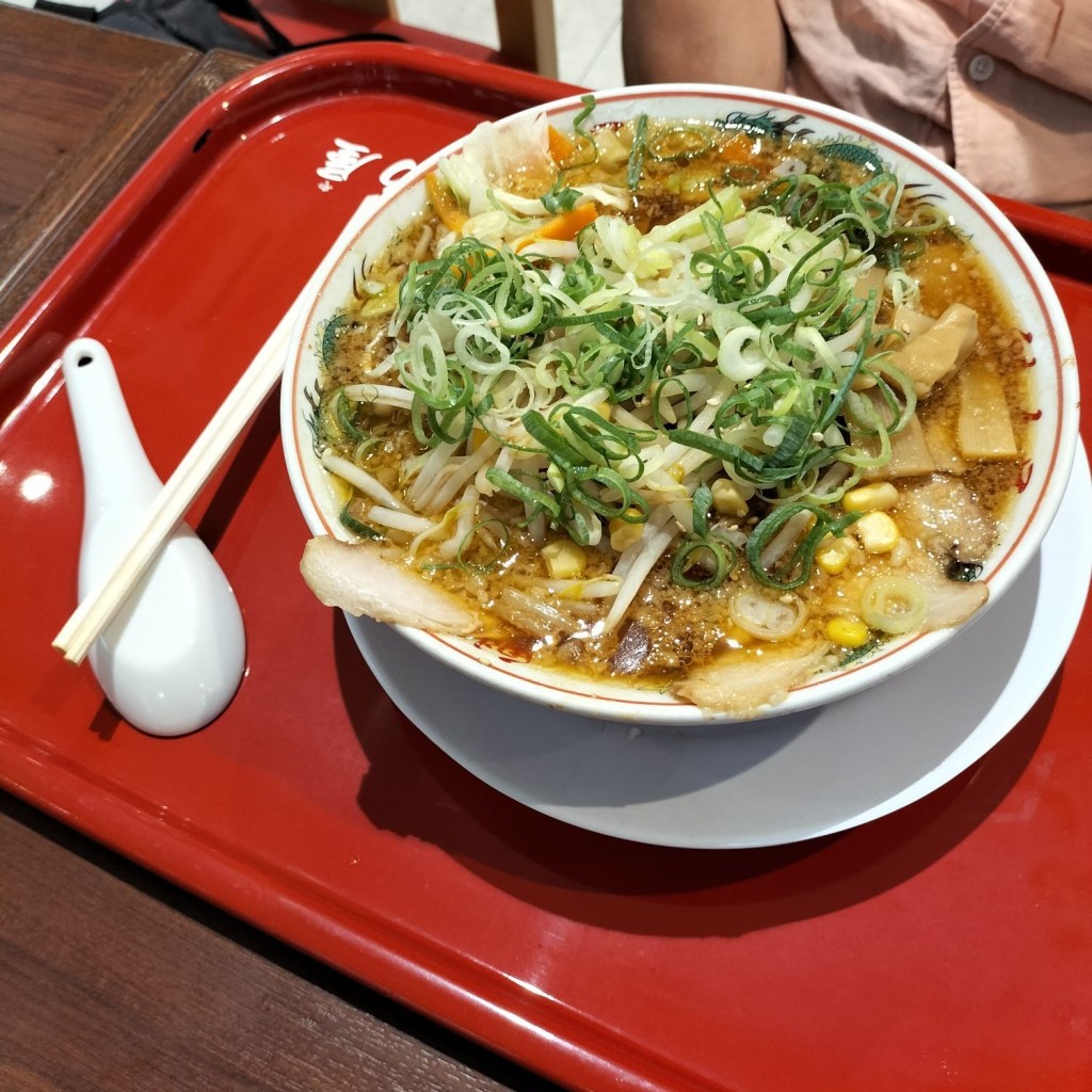 ユーザーが投稿したみそ野菜ラーメンの写真 - 実際訪問したユーザーが直接撮影して投稿した花倉ラーメン専門店ラーメン魁力屋 藤枝PA下り線店の写真