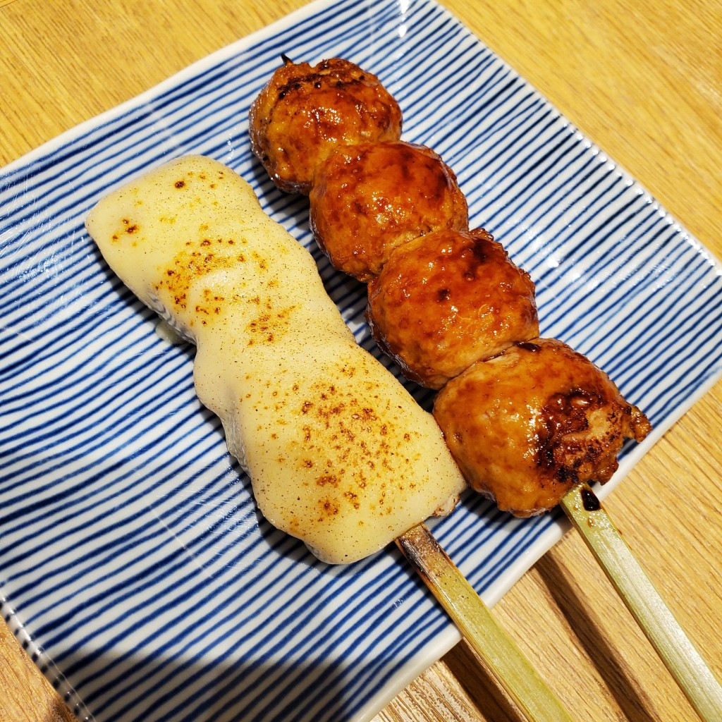 ユーザーが投稿した焼き鳥(さざみチーズ)の写真 - 実際訪問したユーザーが直接撮影して投稿した中之島鶏料理藤よし 中之島フェスティバルプラザの写真