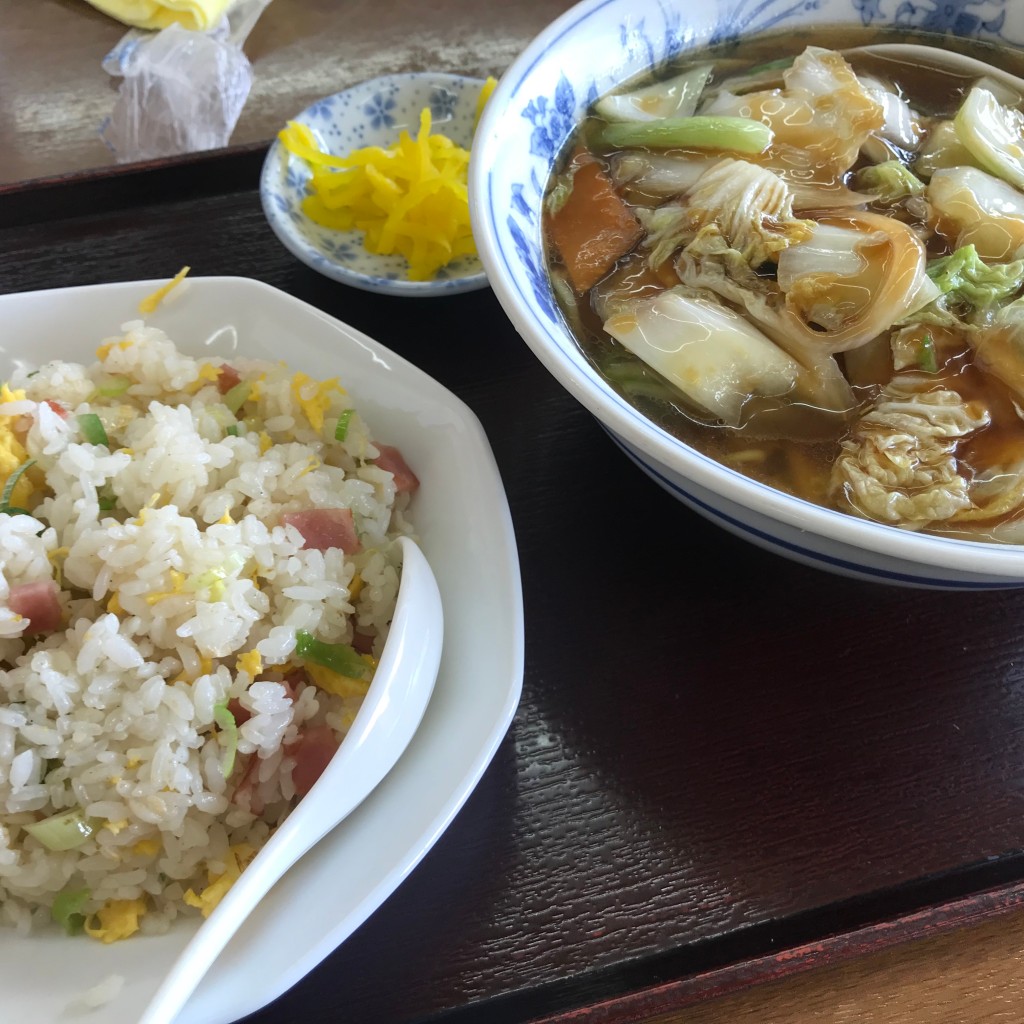 ユーザーが投稿した飯麺セットの写真 - 実際訪問したユーザーが直接撮影して投稿した稗田町四川料理福季来の写真